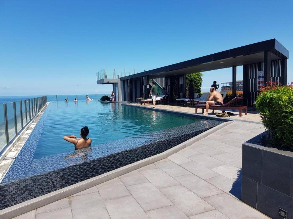 The Base Central Pattaya By Adam Ngoại thất bức ảnh